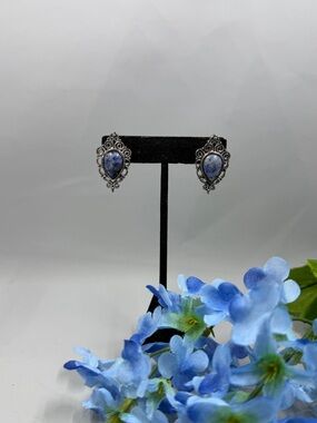 Blue Lapis Lazuli Teardrop Stone Filigree Vintage Earrings
